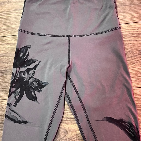 Lululemon Align Pant 28" Sz 4 BBloom - Picture 2 of 4